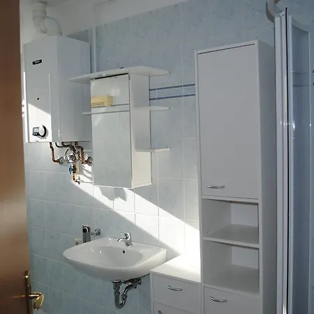 Pedetti Apartman شقة بالاتونفوريد