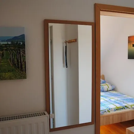 شقة Pedetti Apartman بالاتونفوريد